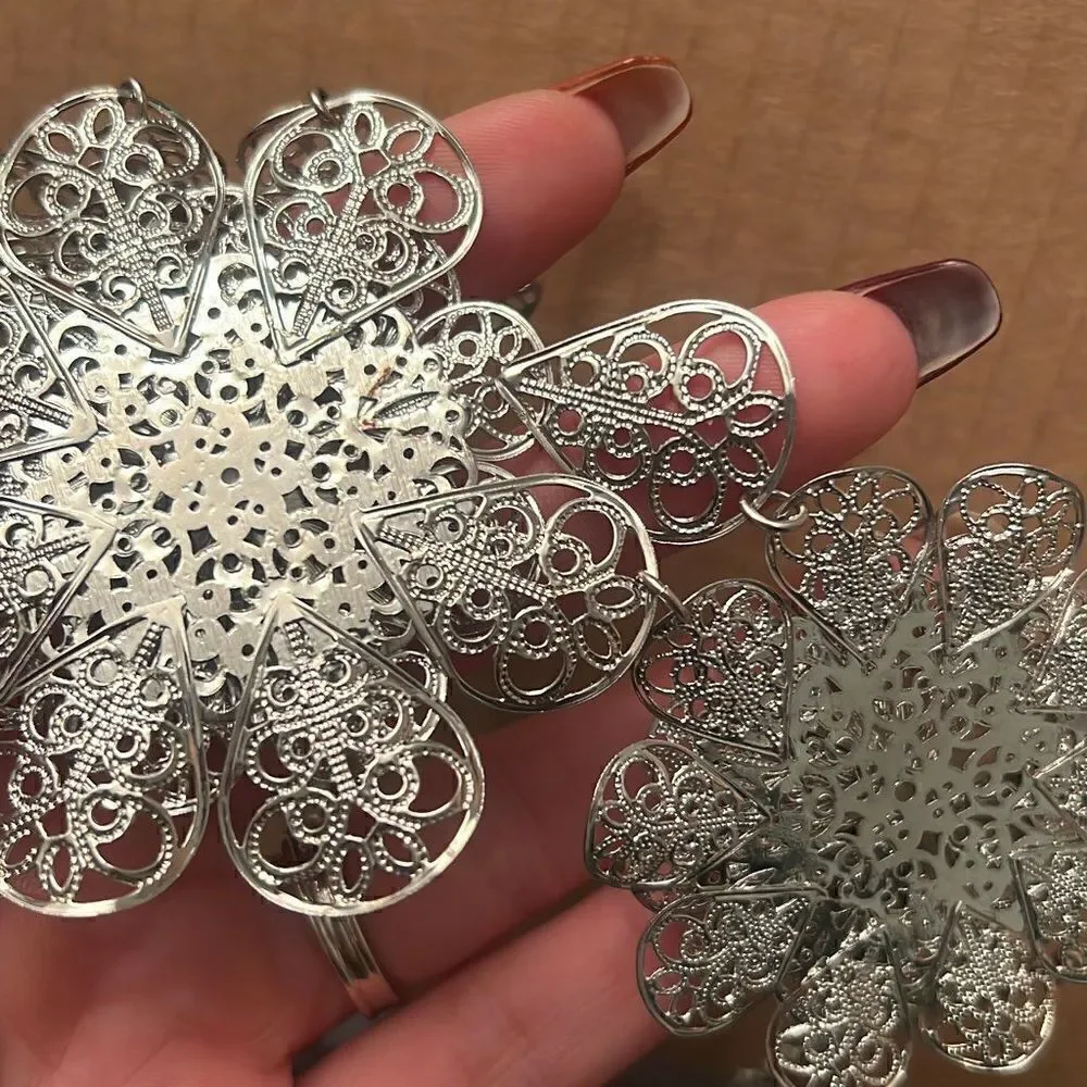Silver Floral Necklace